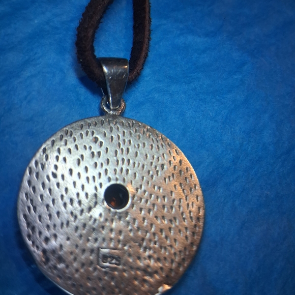 Sterling Silver 925 Western Celtic Knotwork Necklace with Red Stone Center Pscl - Picture 7 of 9